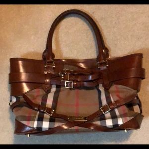 Authentic Burberry saddle bag and wallet.